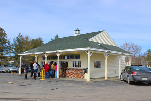 Waiting-at-Gifford's