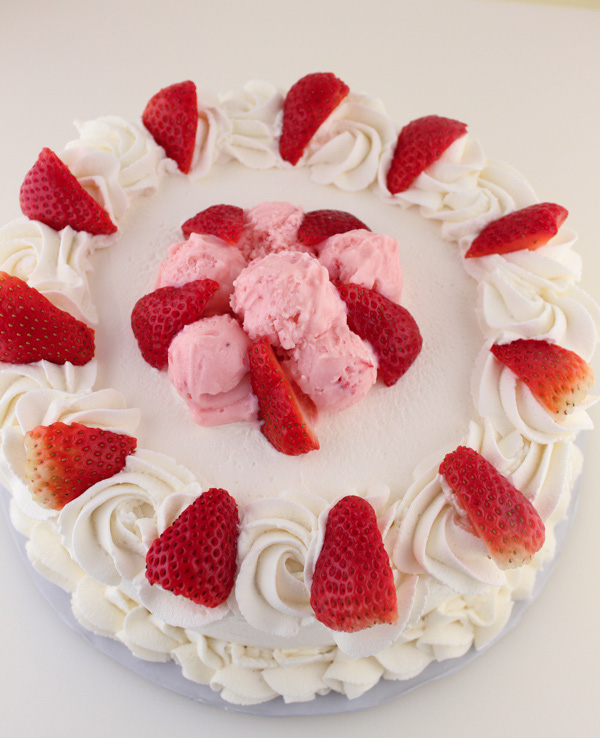 Frozen-Strawberry-Shortcake