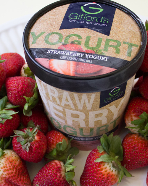 Giffords-Frozen-Strawberry-Yogurt
