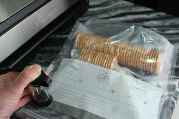 Sealing Crackers